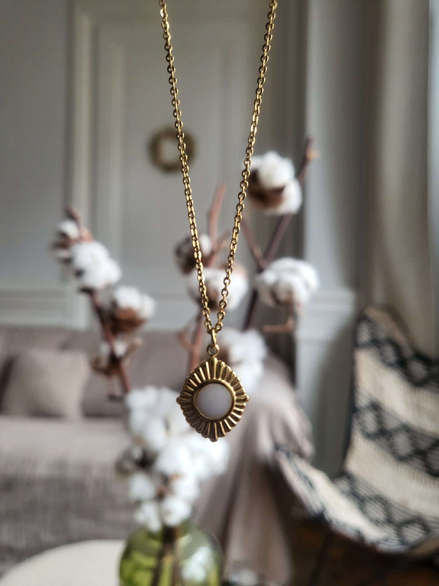 Collier soleil de lait