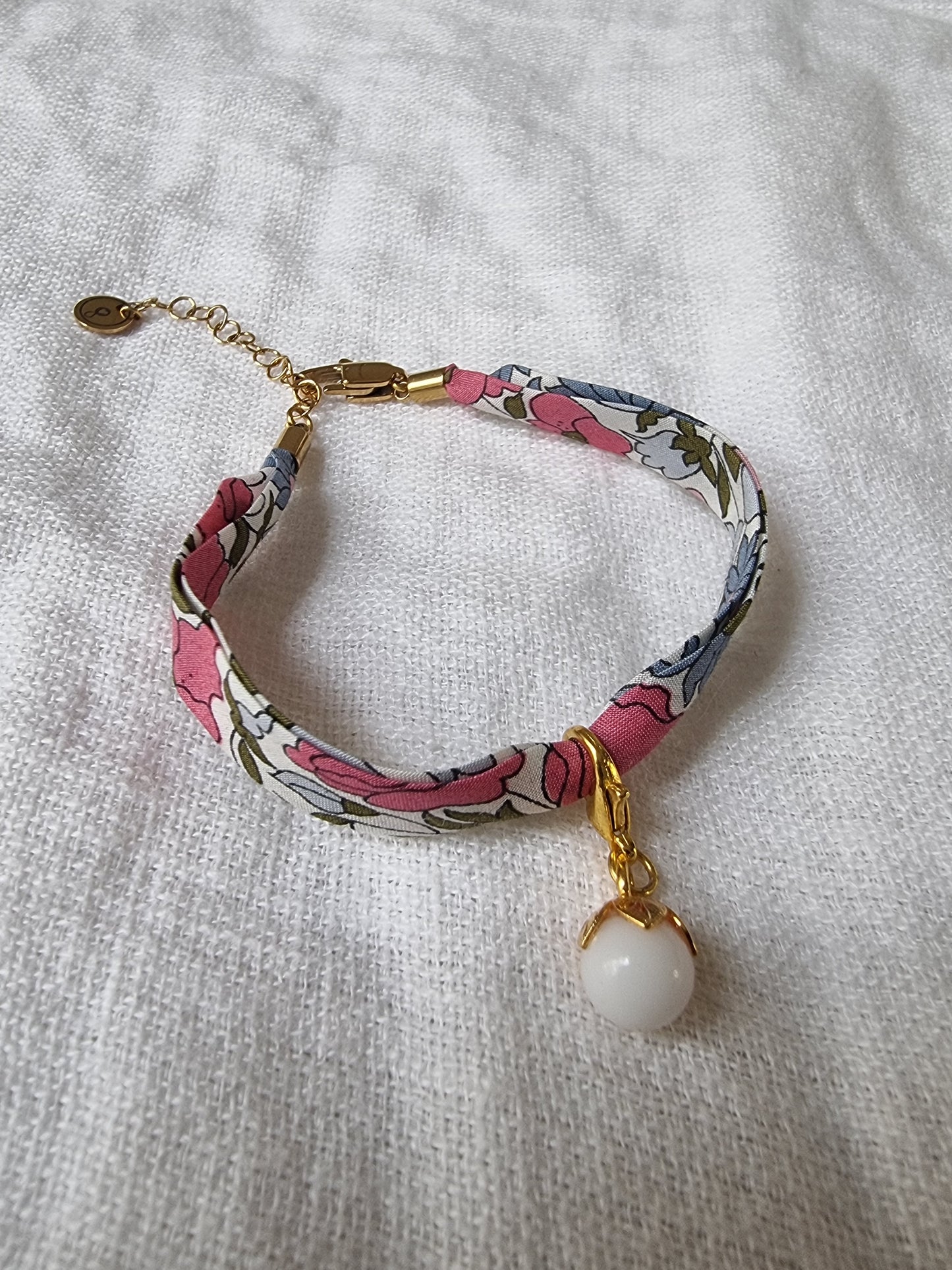 Bracelet fleur de lait maternel