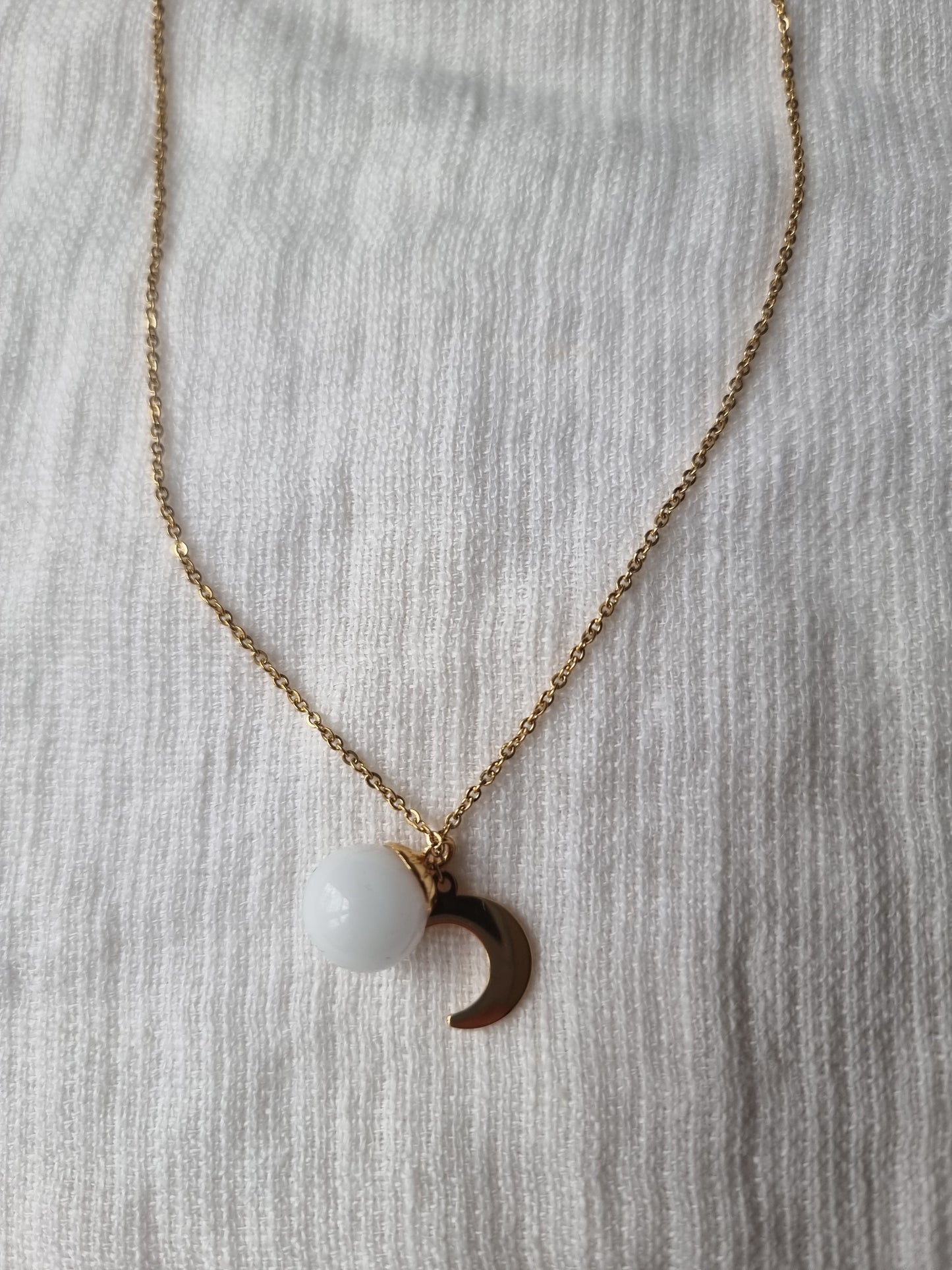 collier perle de lait maternel - lune ou soleil