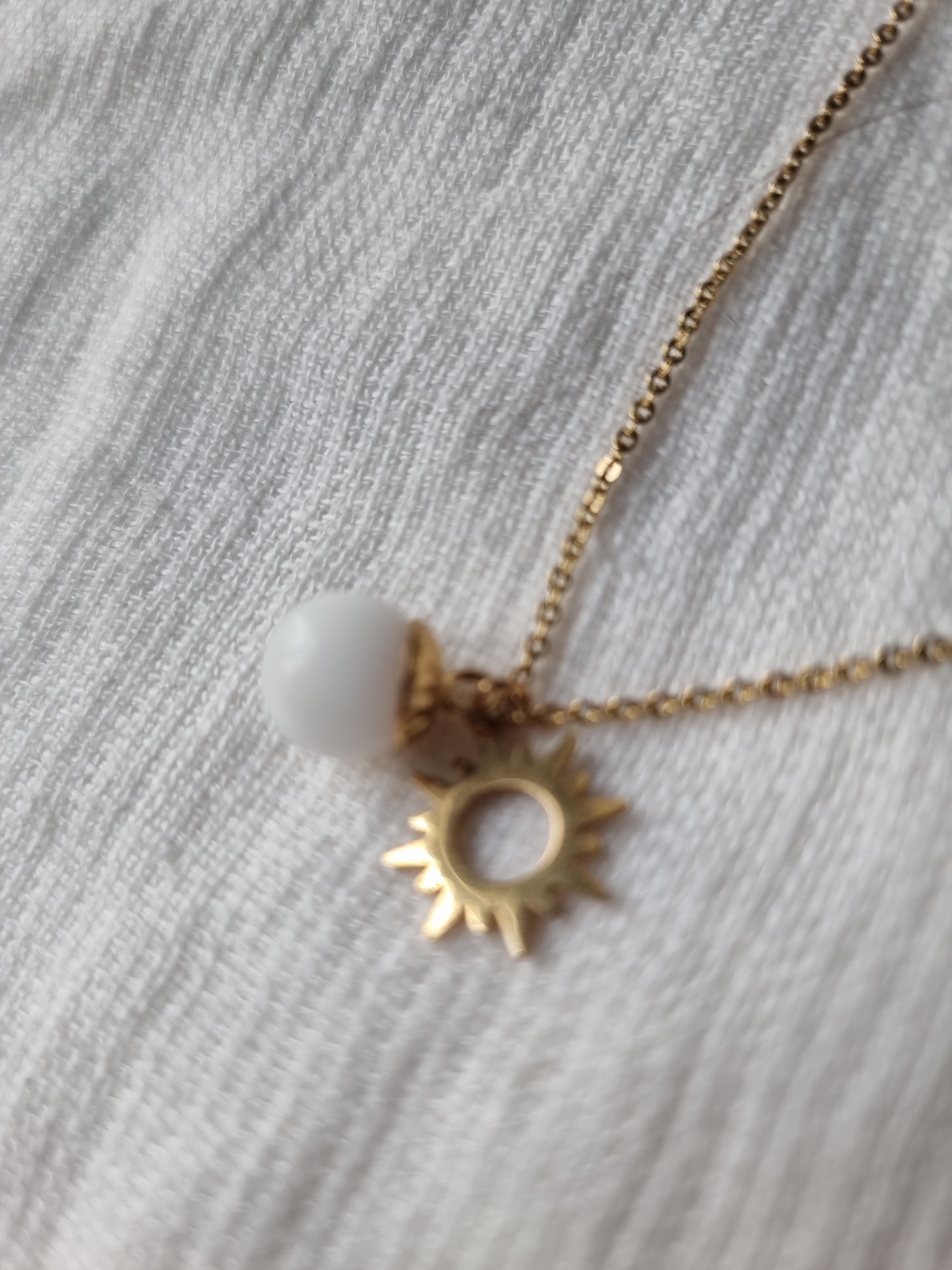 collier perle de lait maternel - lune ou soleil