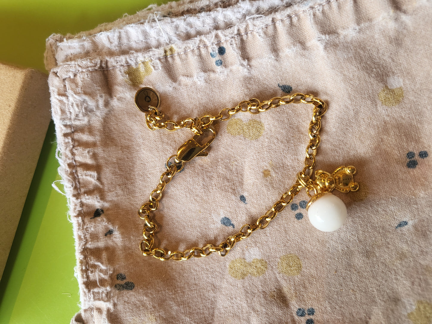 Bracelet - perle de lait & Teddy