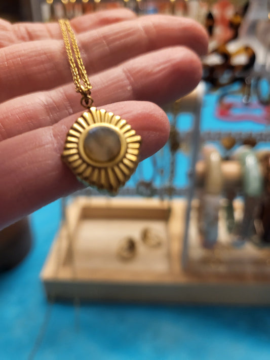 Collier soleil aventurine verte