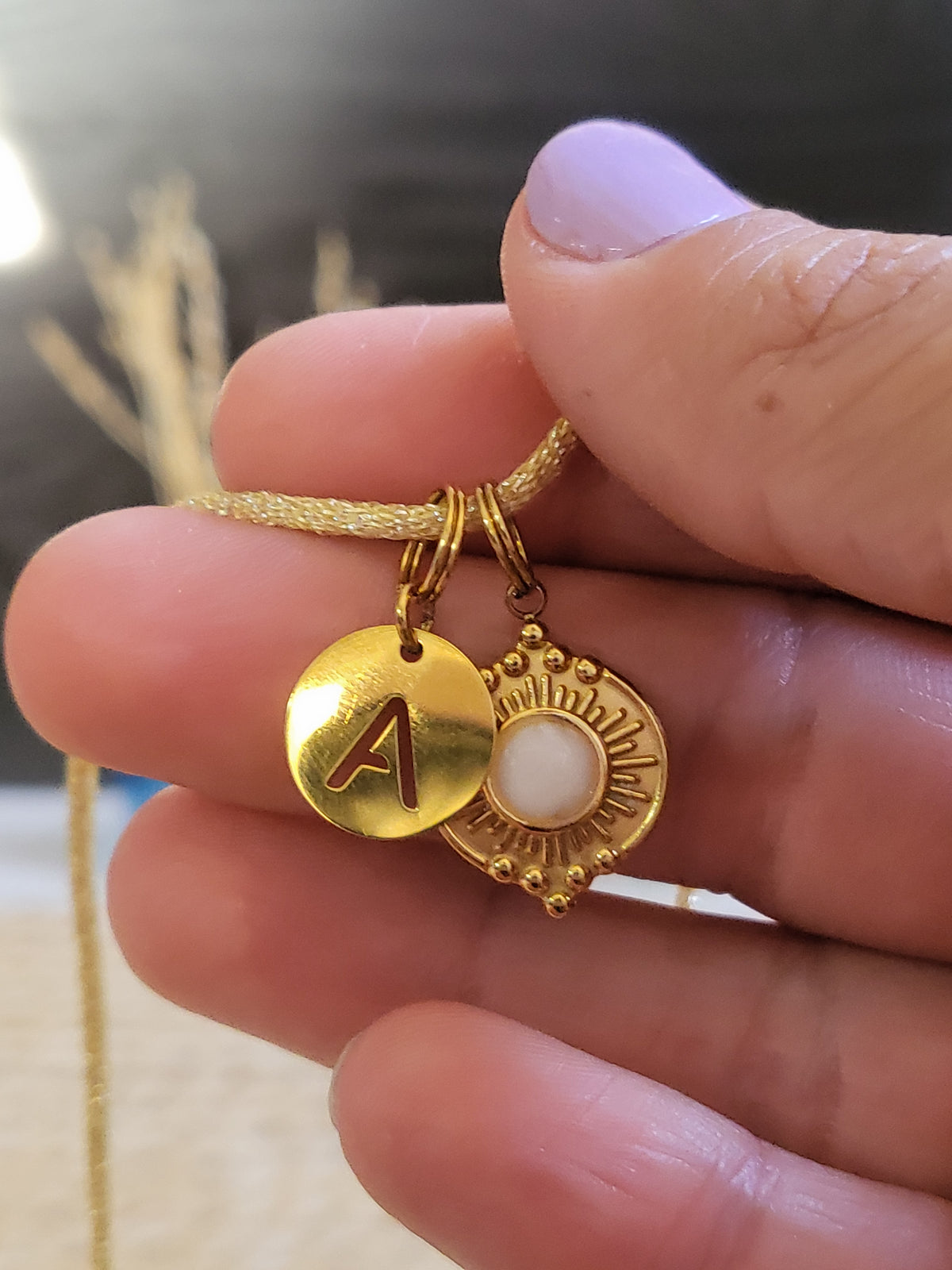 Pendentif Soleil 3 Mokuba Initiale