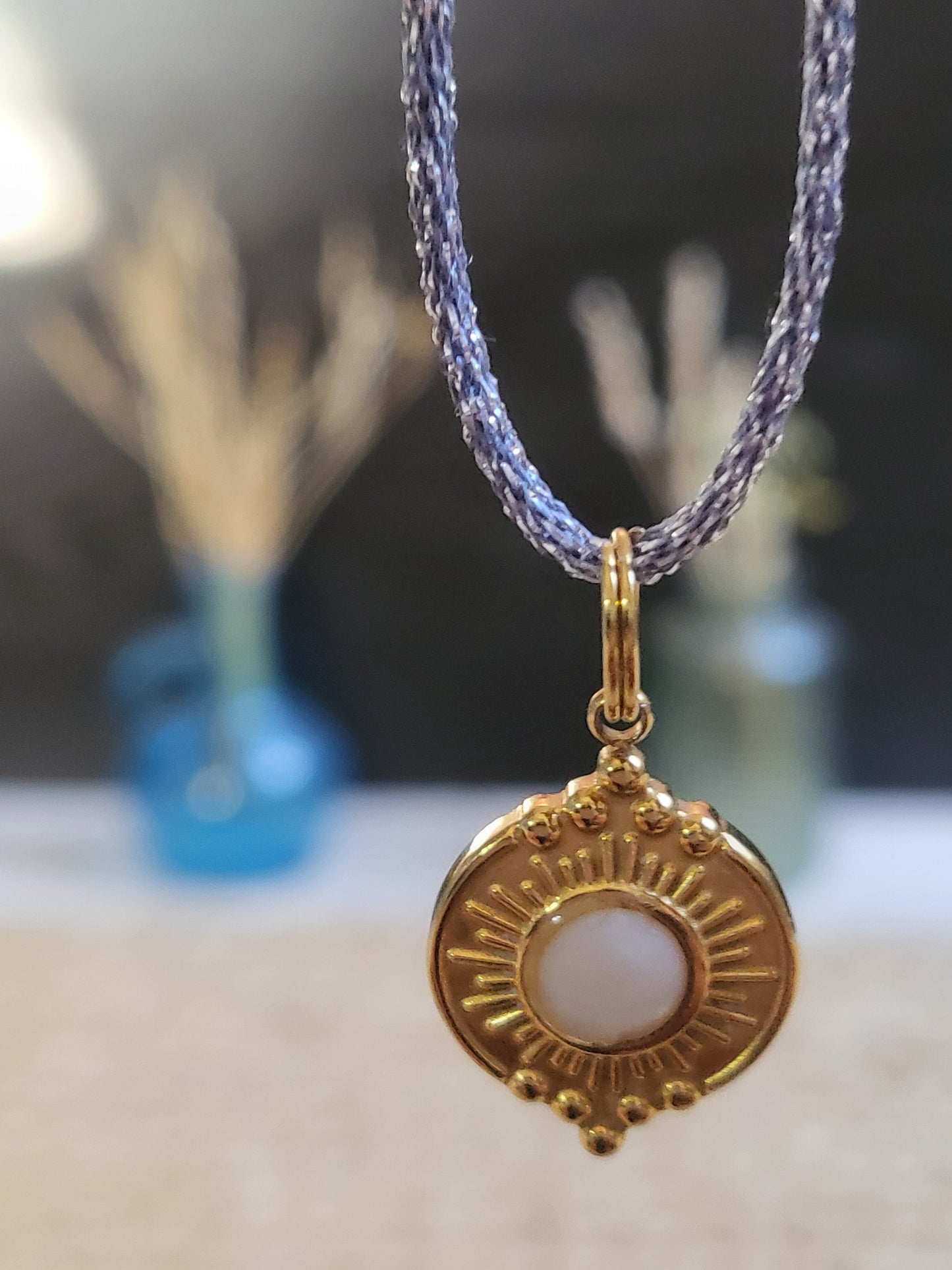 Pendentif Soleil 3 Mokuba