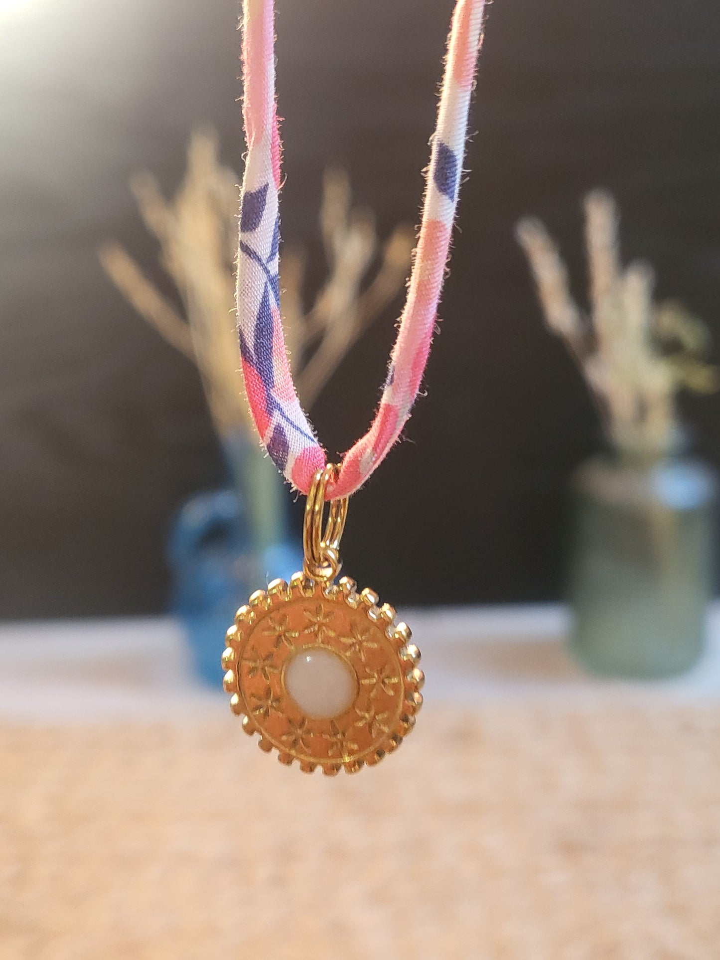 Pendentif Soleil Étoilé Liberty