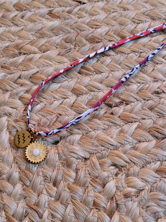 Pendentif Soleil Étoilé Liberty Astro