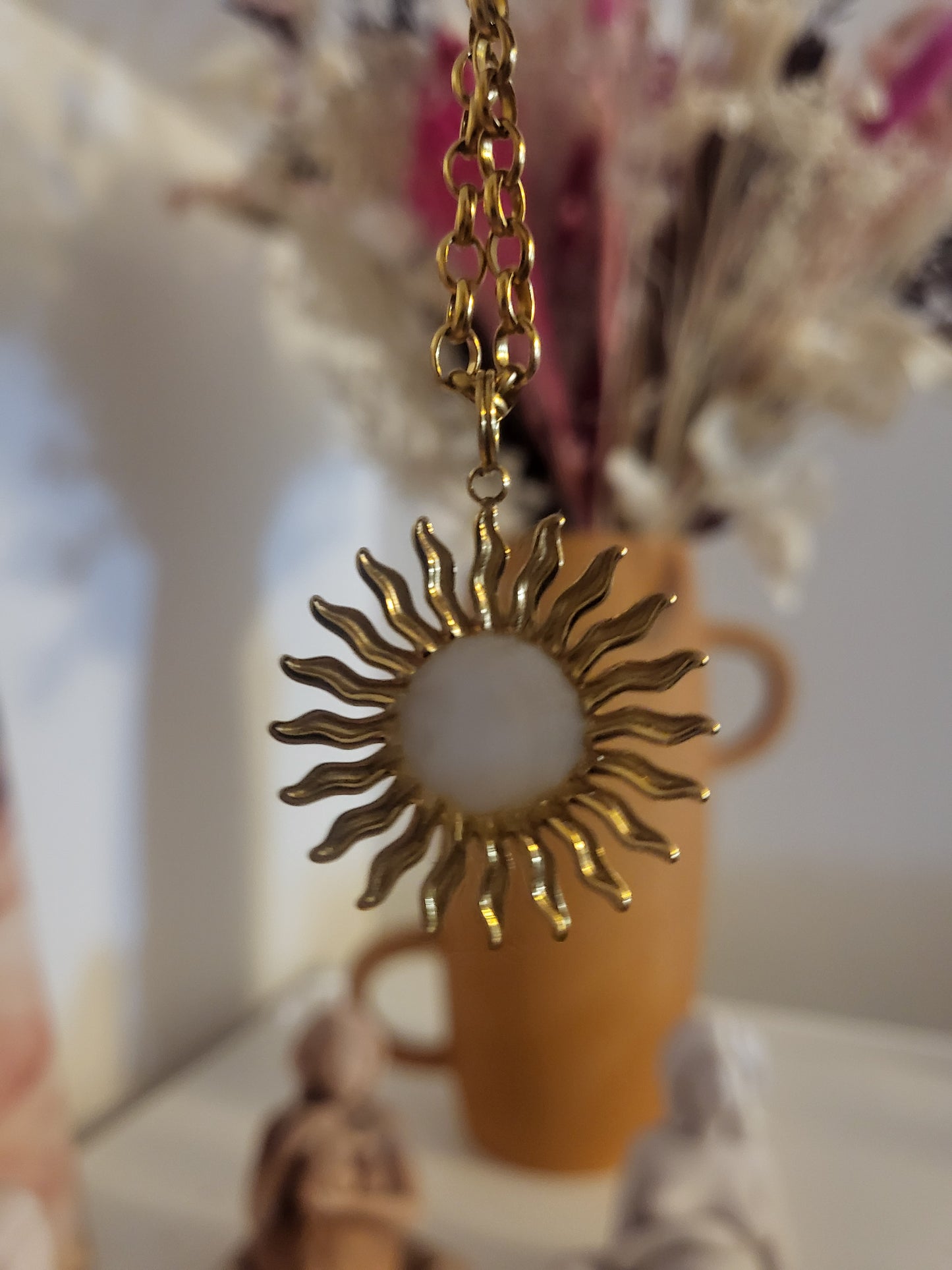 Collier Soleil sacré Liberty